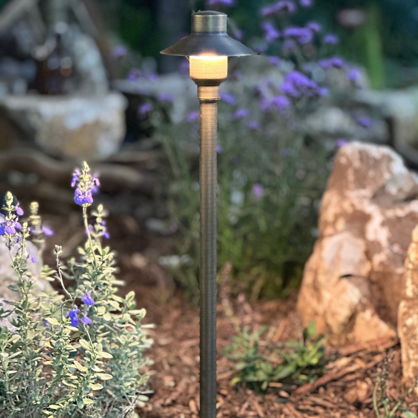 Tulay SH 18" Antique Brass Path Light